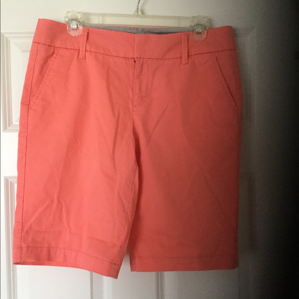 Women’s Bermuda Shorts